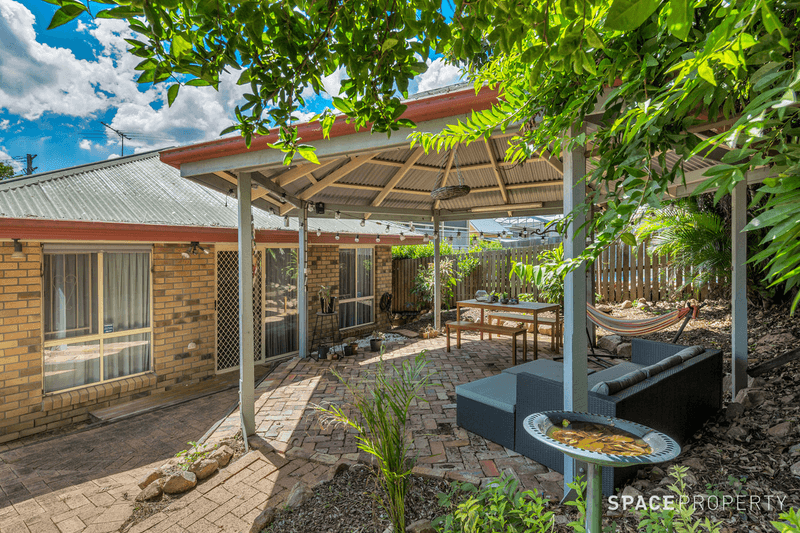 27 McIntyre Street, Wooloowin, QLD 4030