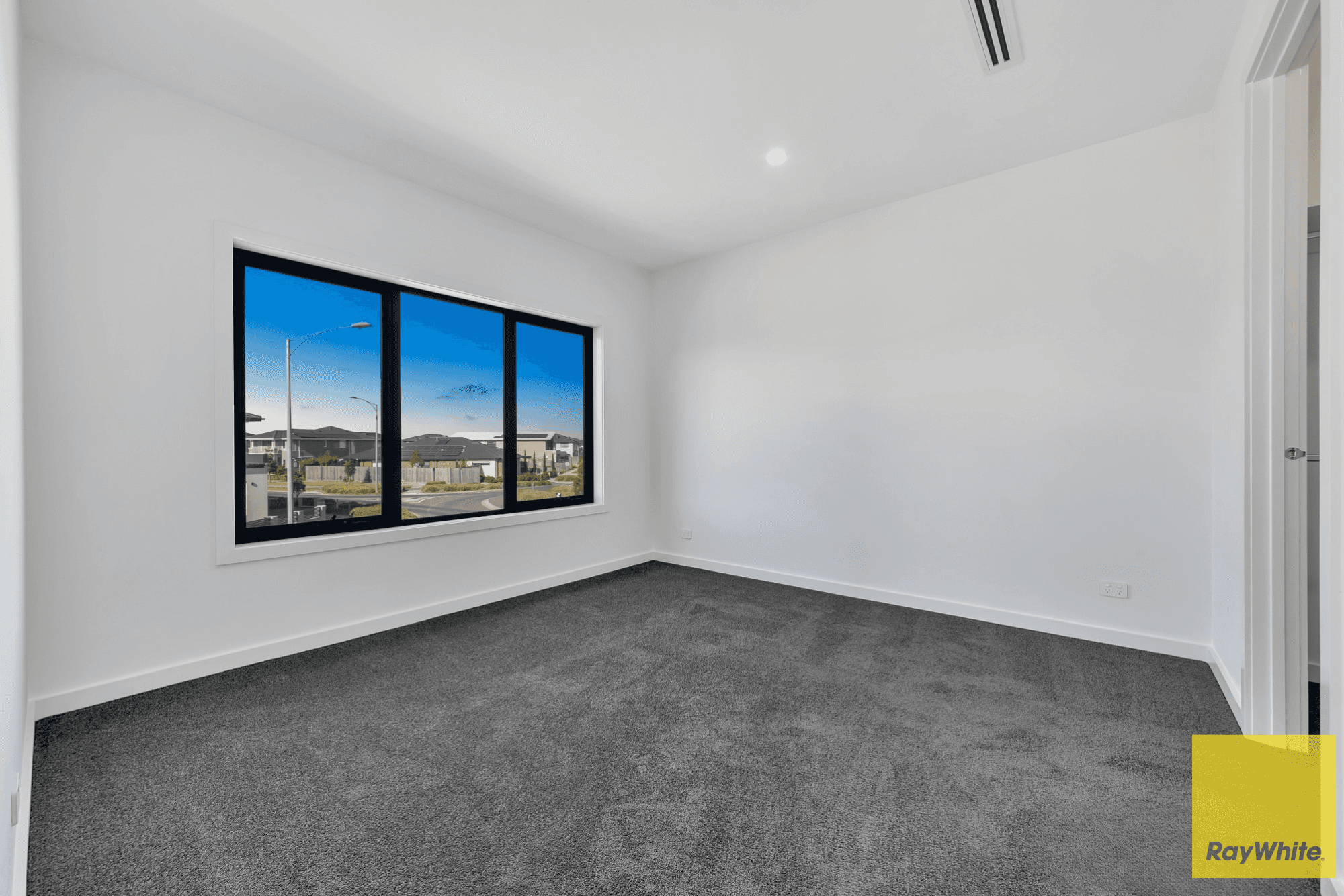 1 Nestor Way, POINT COOK, VIC 3030
