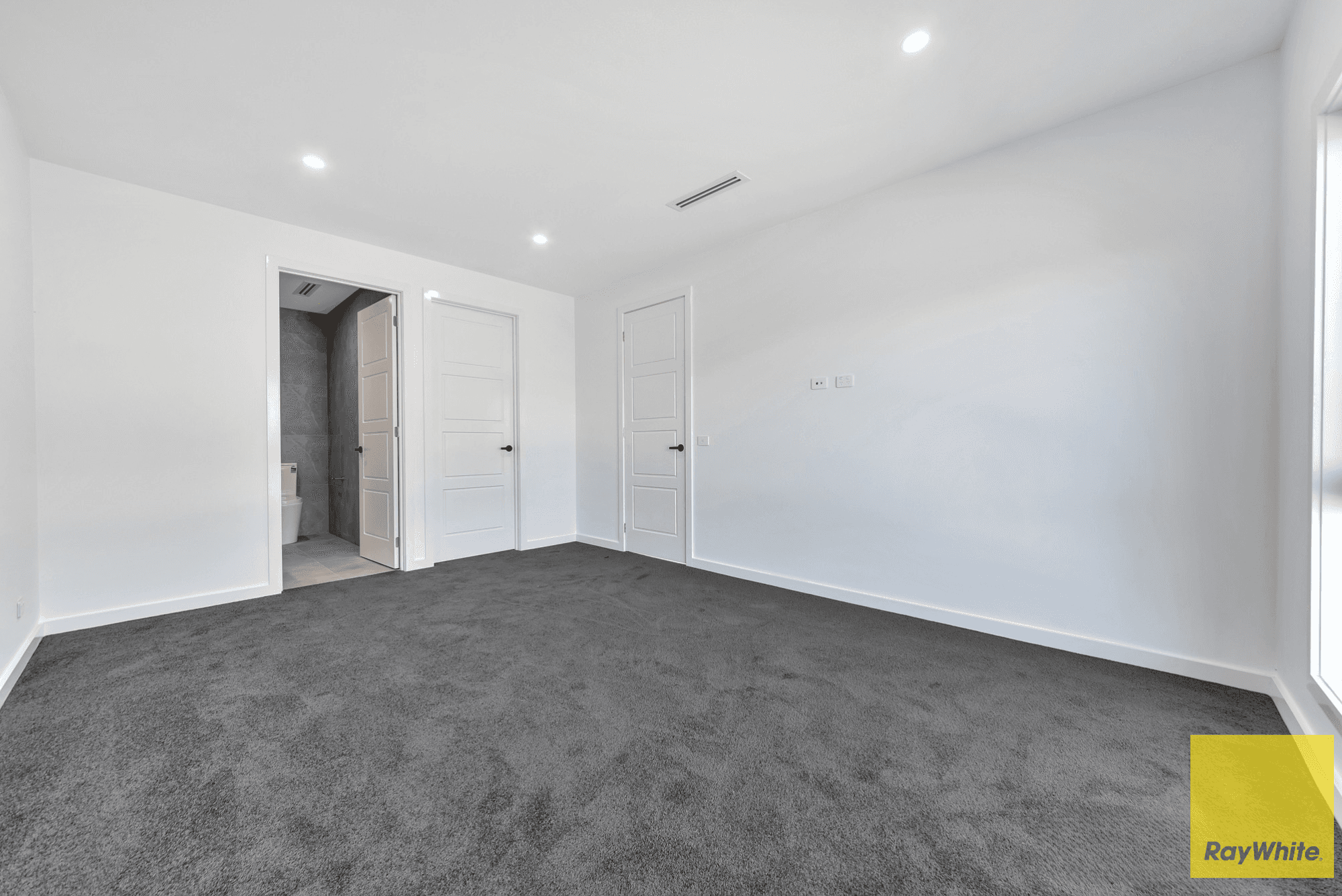 1 Nestor Way, POINT COOK, VIC 3030
