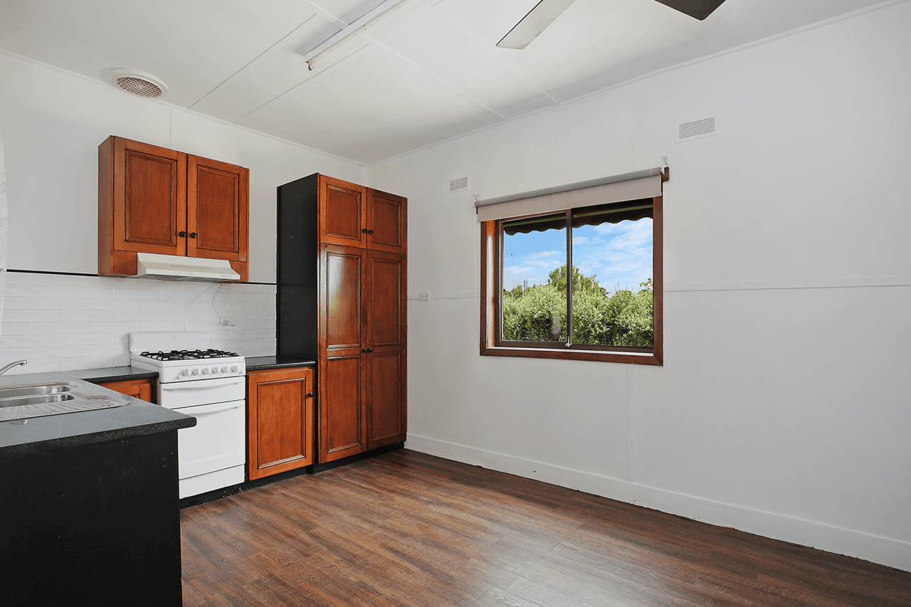 17 Barkly Street, CAMPERDOWN, VIC 3260