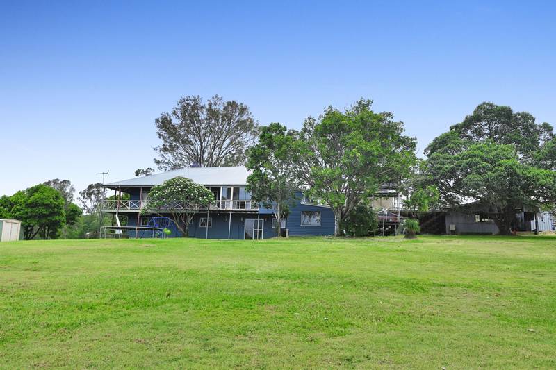 160 Wights Mountain Road, SAMFORD VALLEY, QLD 4520