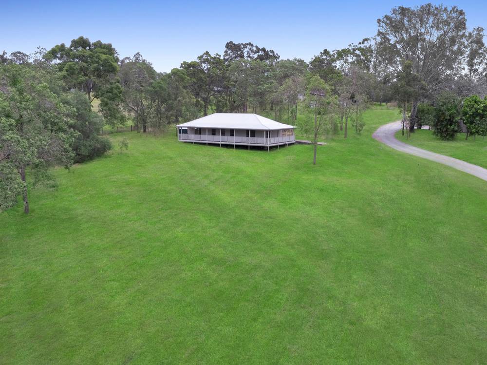160 Wights Mountain Road, SAMFORD VALLEY, QLD 4520