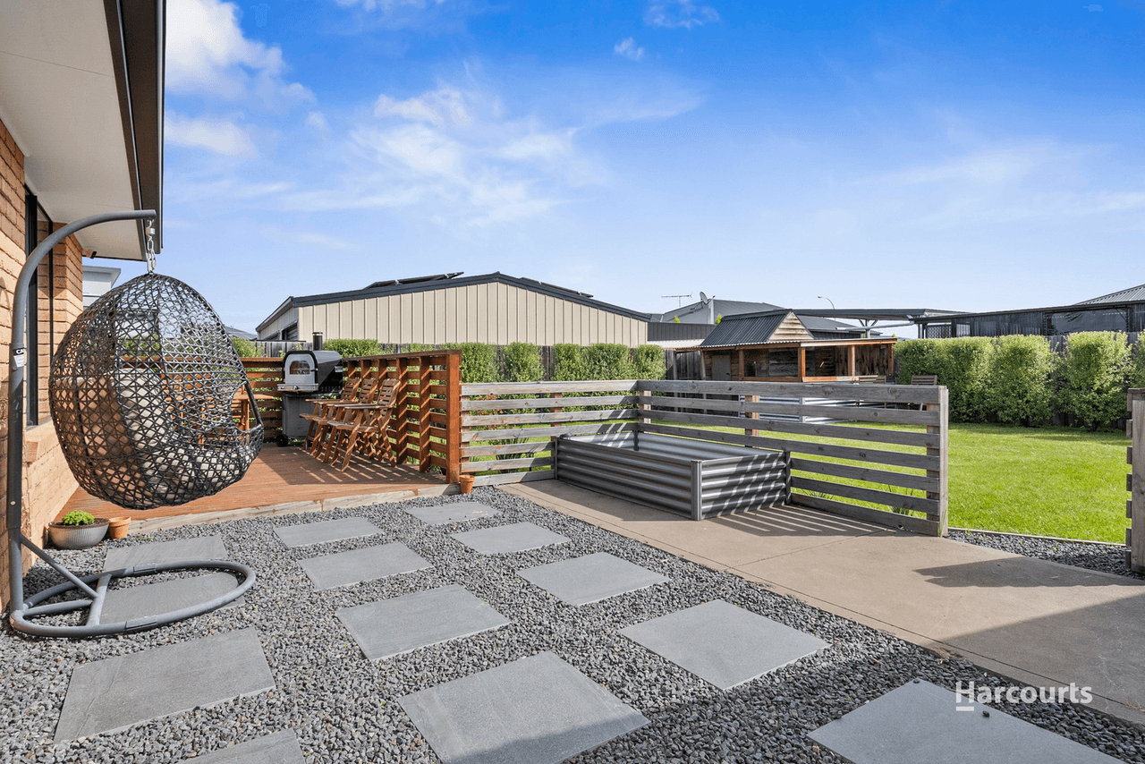 8 Peronne Court, BRIGHTON, TAS 7030