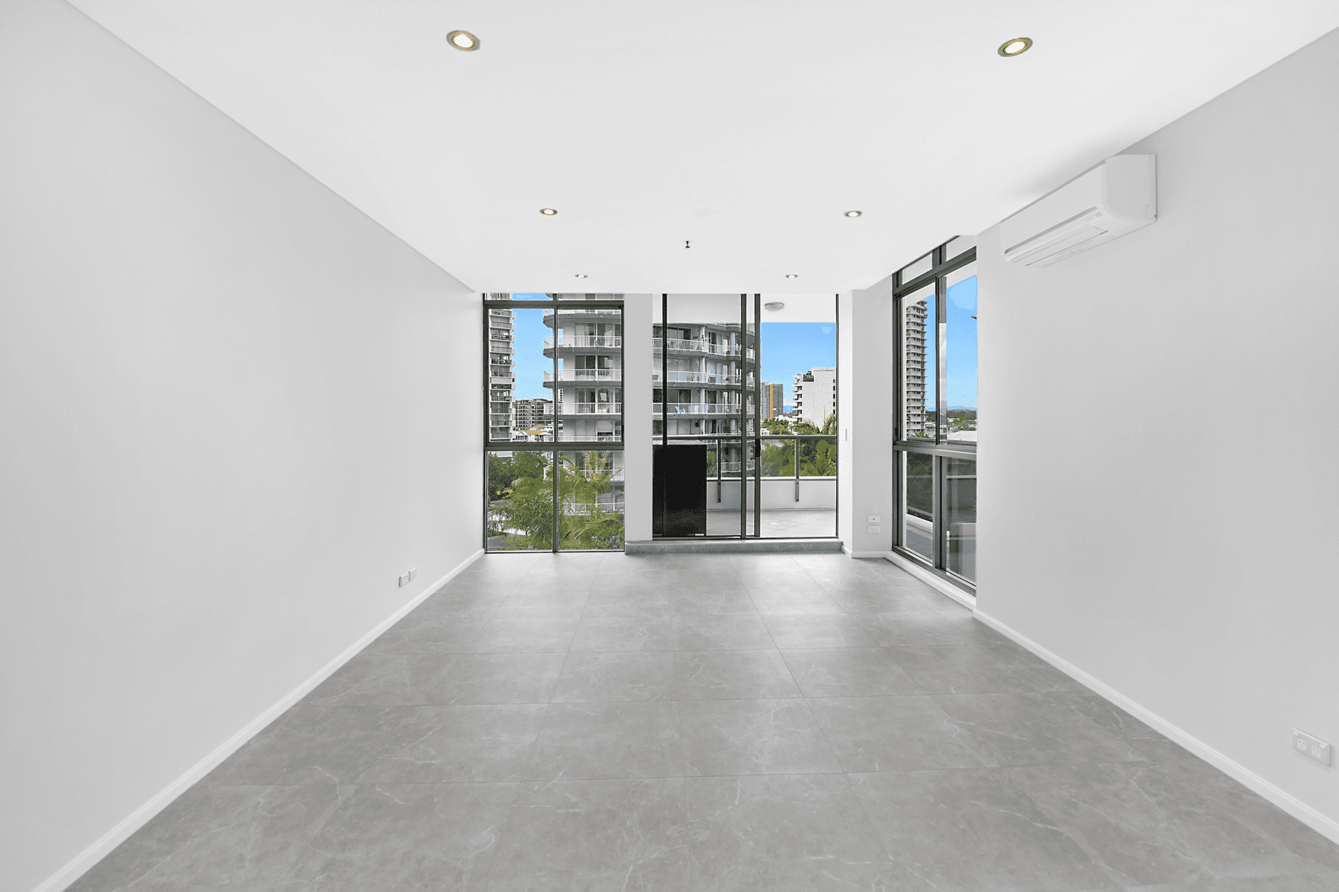 701/18 Cypress Avenue, Surfers Paradise, QLD 4217