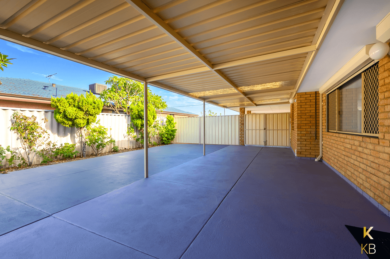 25 Grange Dr, Cooloongup, WA 6168