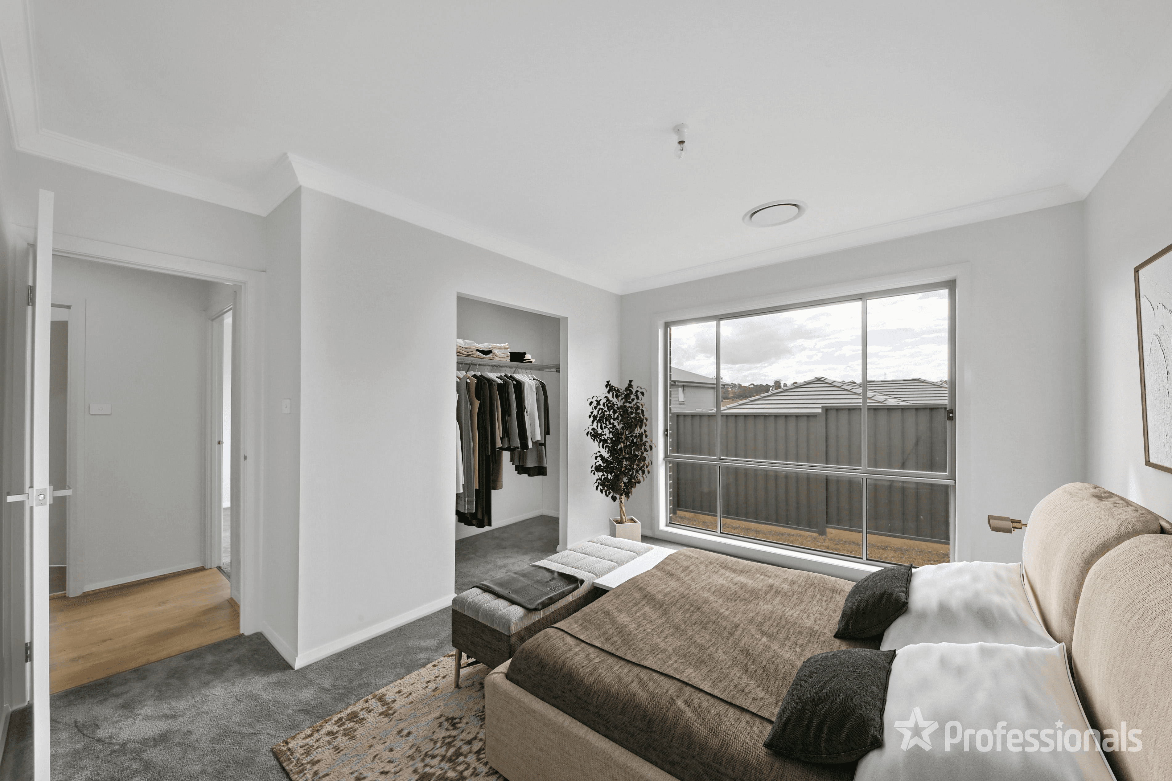 60 Milton  Circuit, ORAN PARK, NSW 2570