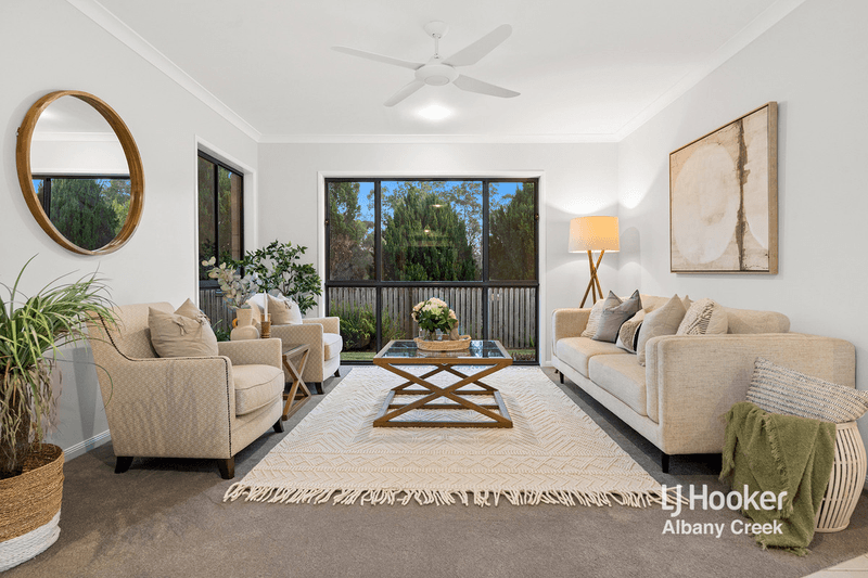 6 Sunbeam Court, EATONS HILL, QLD 4037