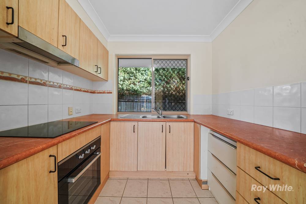 29 Melnik Drive, LOGANLEA, QLD 4131