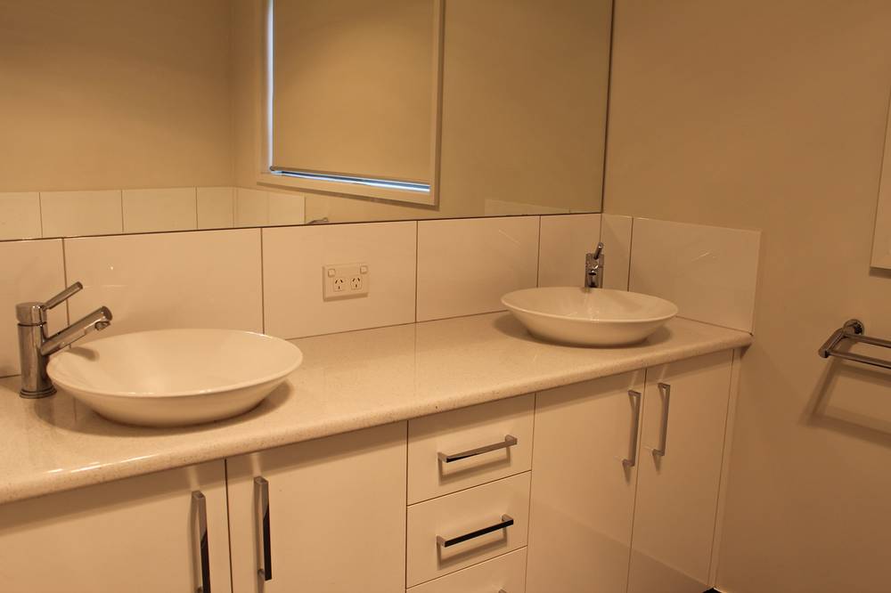 444 Kotthoff Street, LAVINGTON, NSW 2641