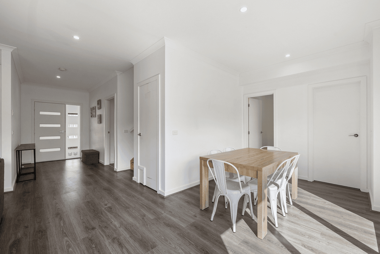 2/5 Damar Avenue, BORONIA, VIC 3155