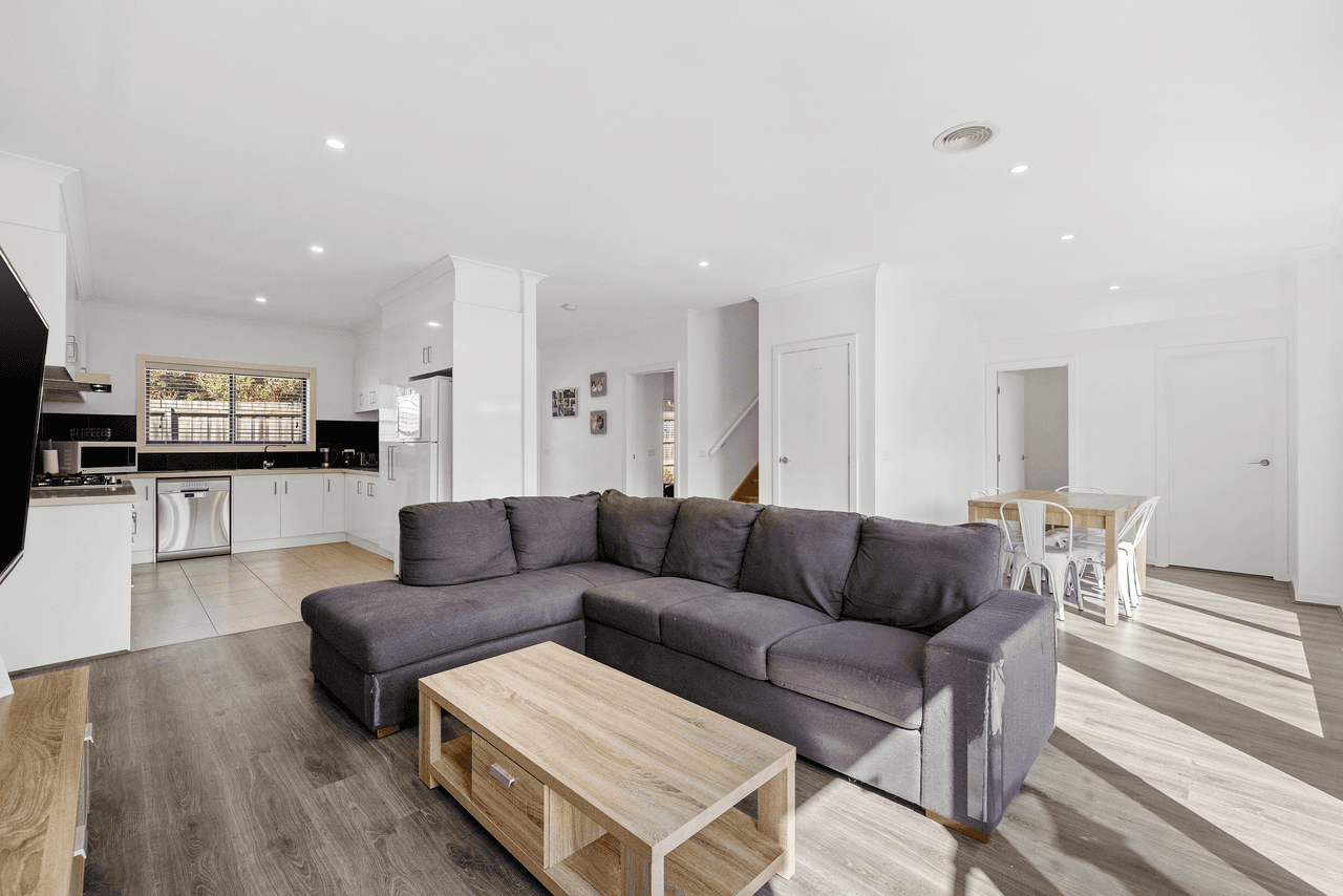 2/5 Damar Avenue, BORONIA, VIC 3155