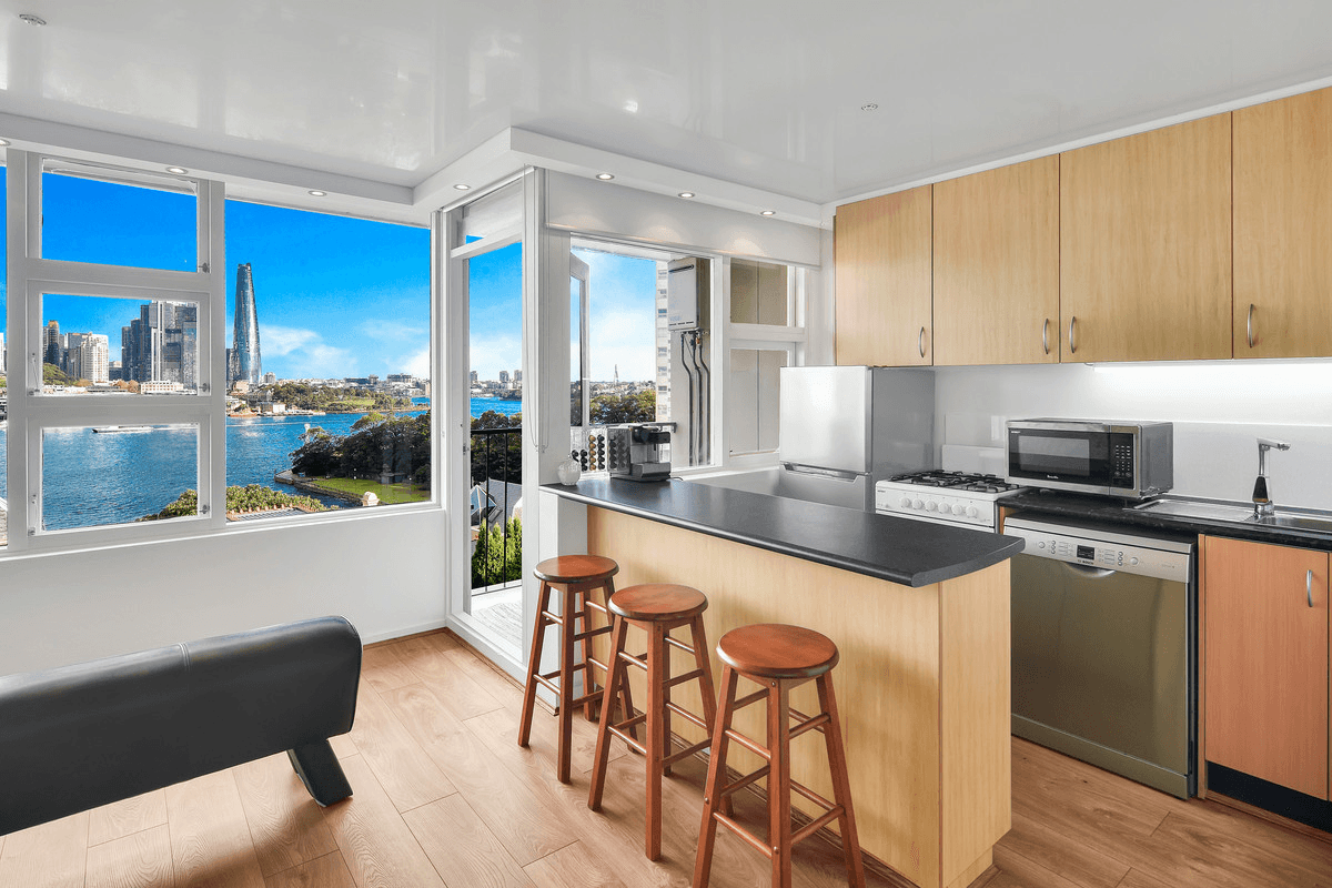 31/2-4 East Crescent Street, McMahons Point, NSW 2060