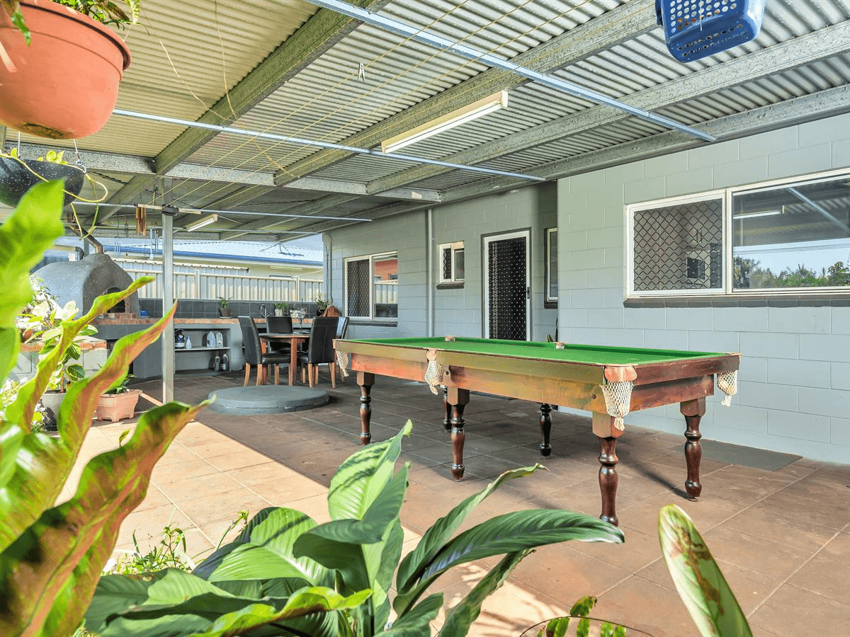 3 Foxwood Avenue, Wangan, QLD 4871