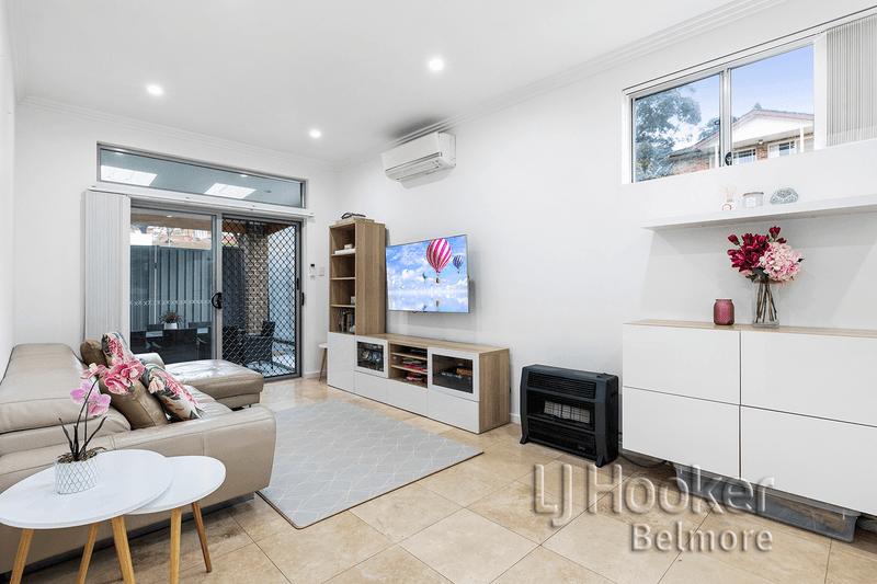 27 Farnham Avenue, ROSELANDS, NSW 2196