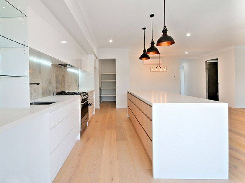 17 First Street, BLACKSTONE, QLD 4304