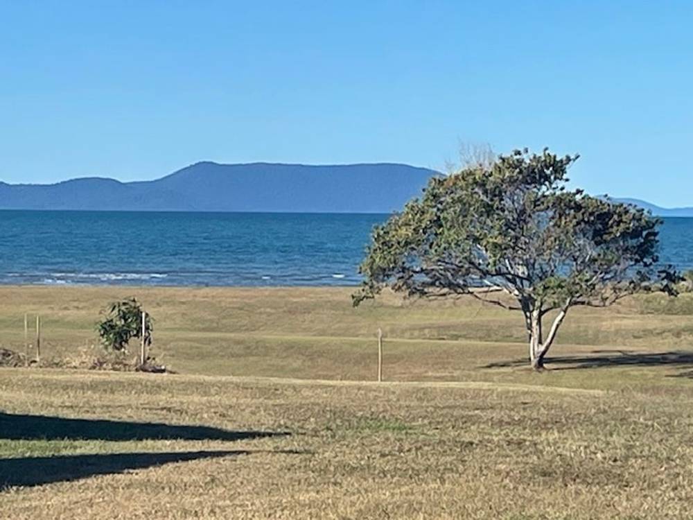 52 POWER BOULEVARD, MIDGE POINT, QLD 4799