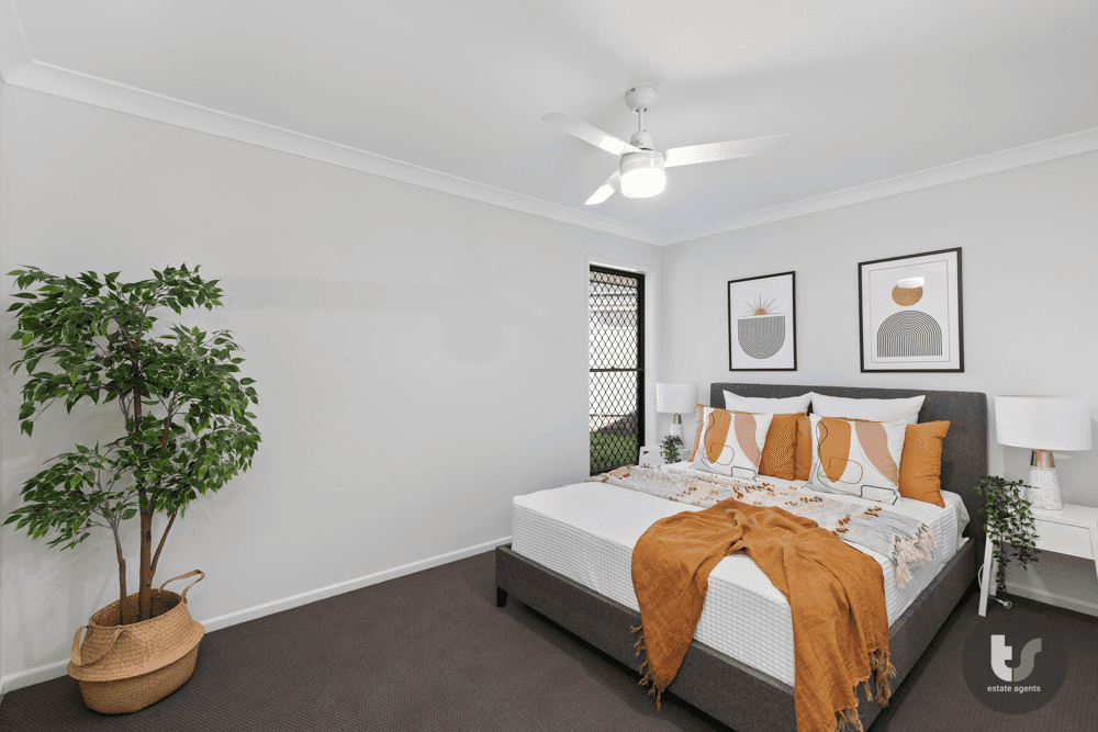 2/255 Colburn Avenue, Victoria Point, QLD 4165