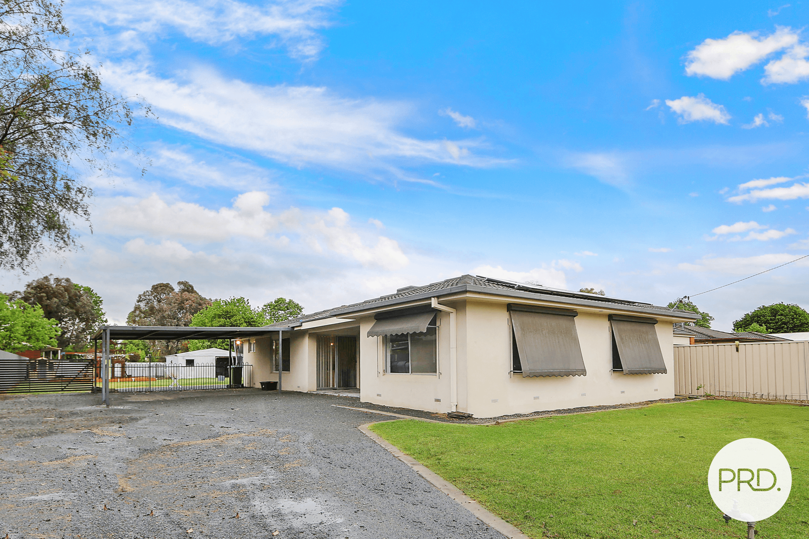 14 Russell Street, HOWLONG, NSW 2643