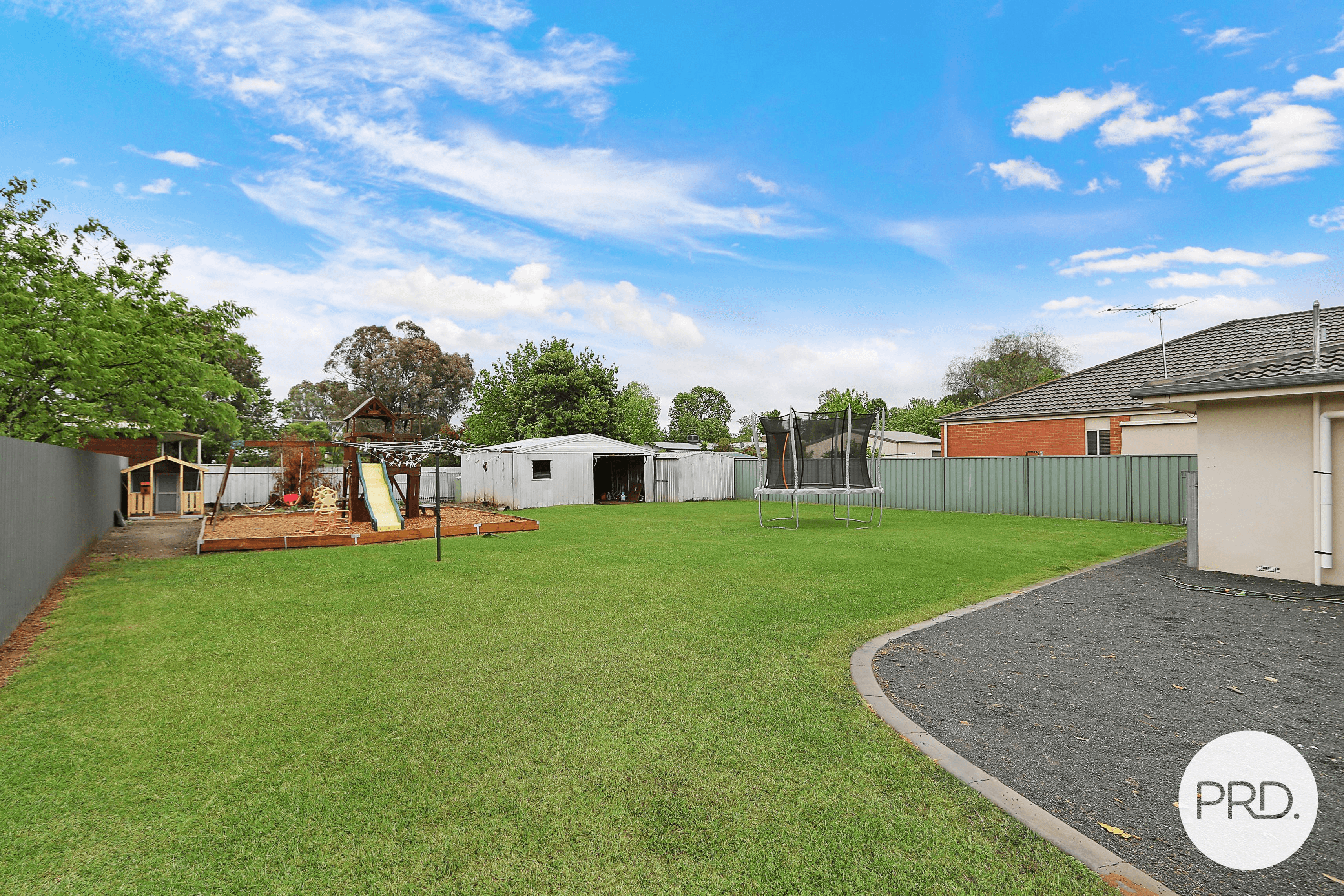 14 Russell Street, HOWLONG, NSW 2643