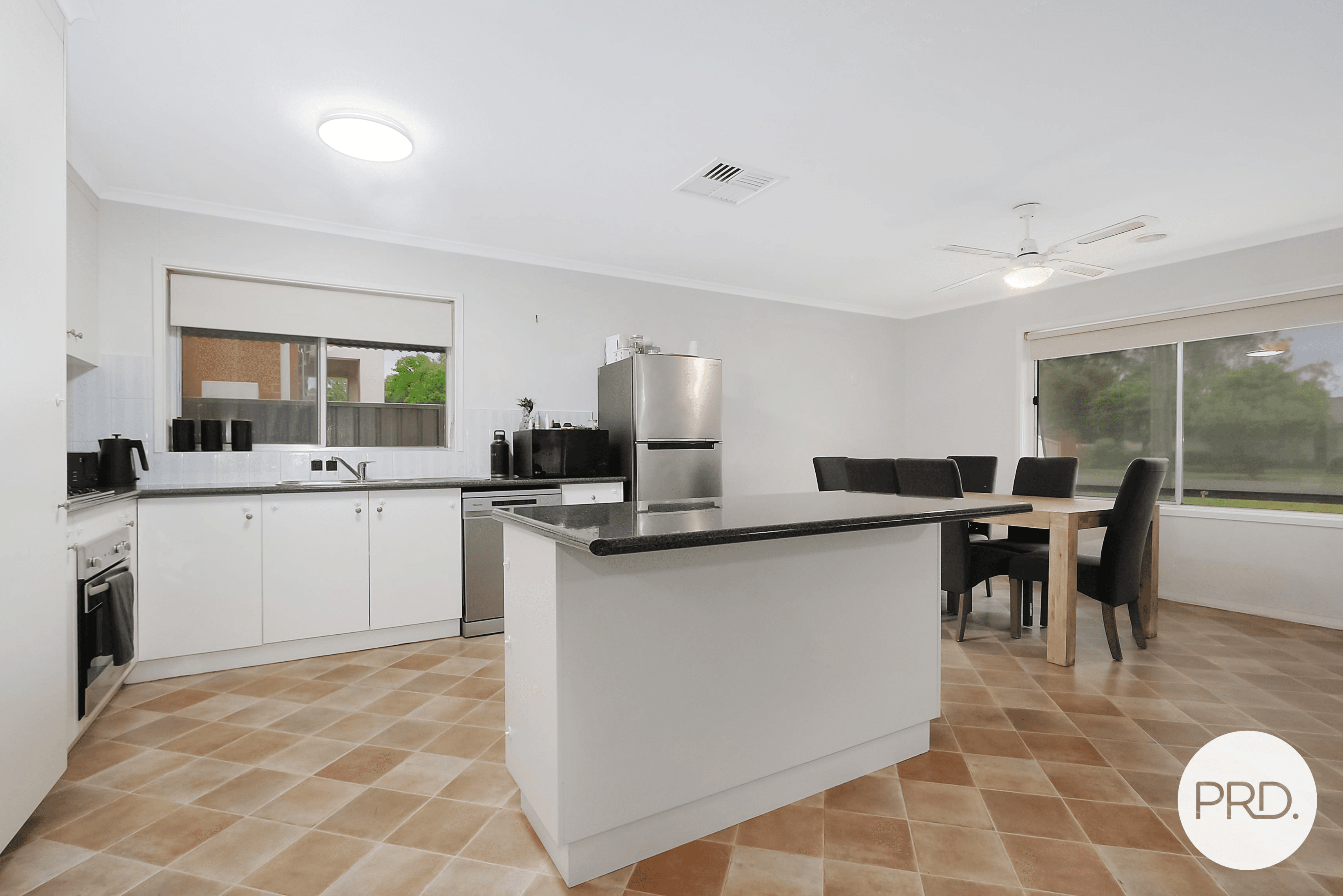 14 Russell Street, HOWLONG, NSW 2643