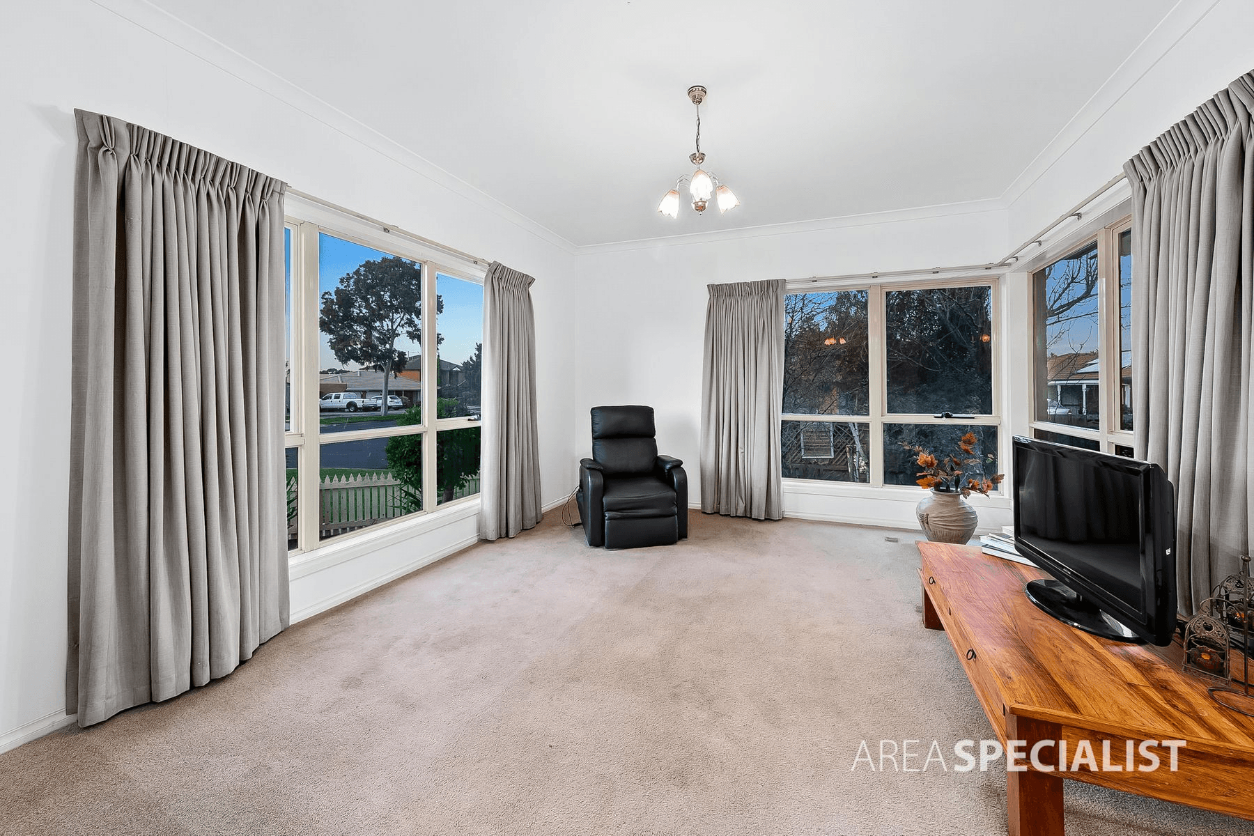 99 Lady Nelson Way, KEILOR DOWNS, VIC 3038