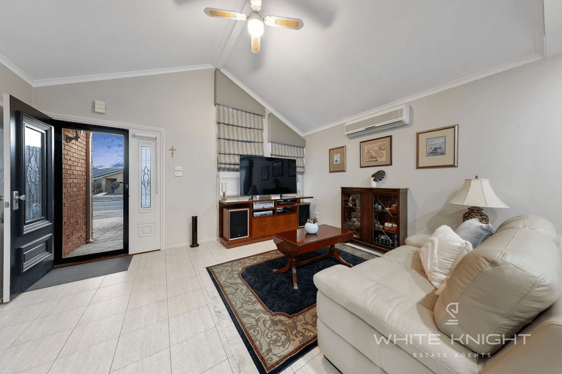 166 Copernicus Way, KEILOR DOWNS, VIC 3038