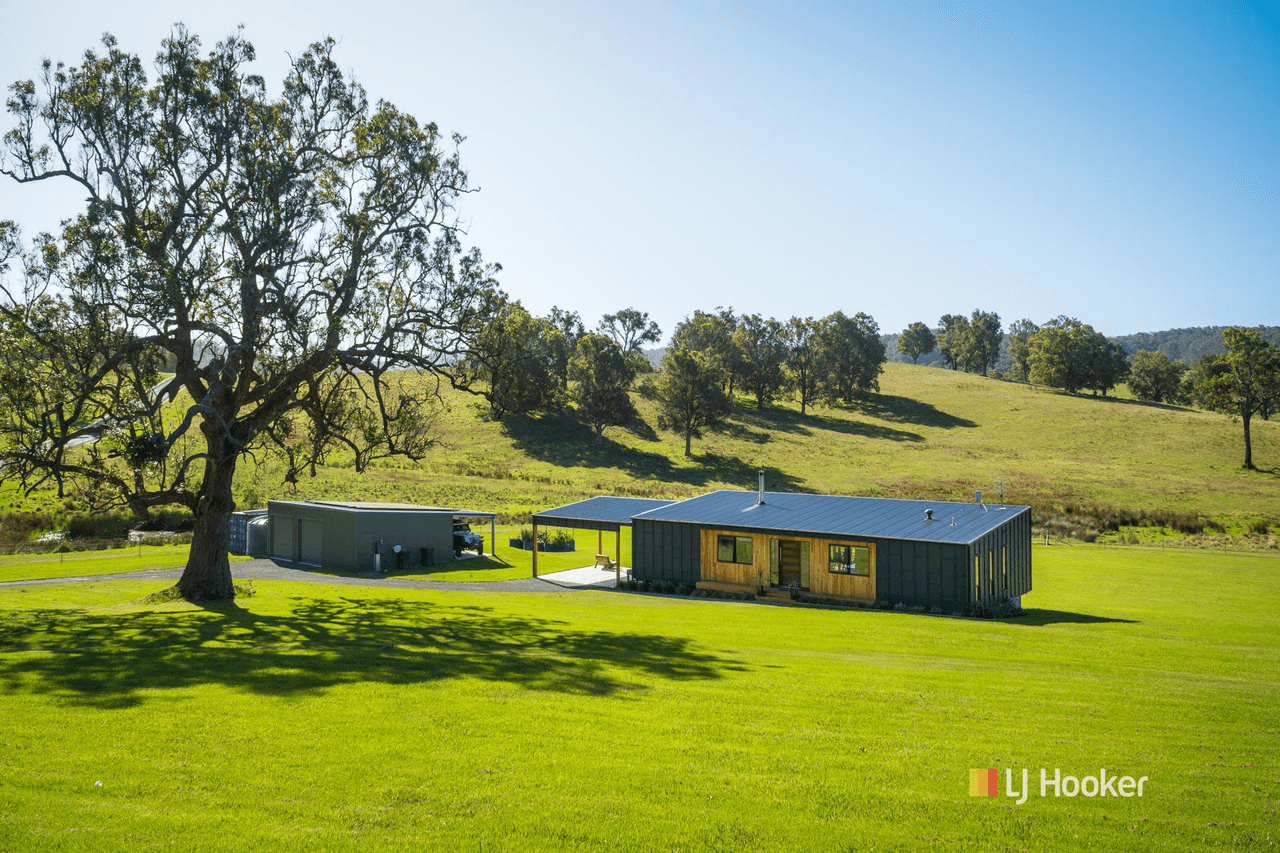 18 Wheeler Avenue, TATHRA, NSW 2550