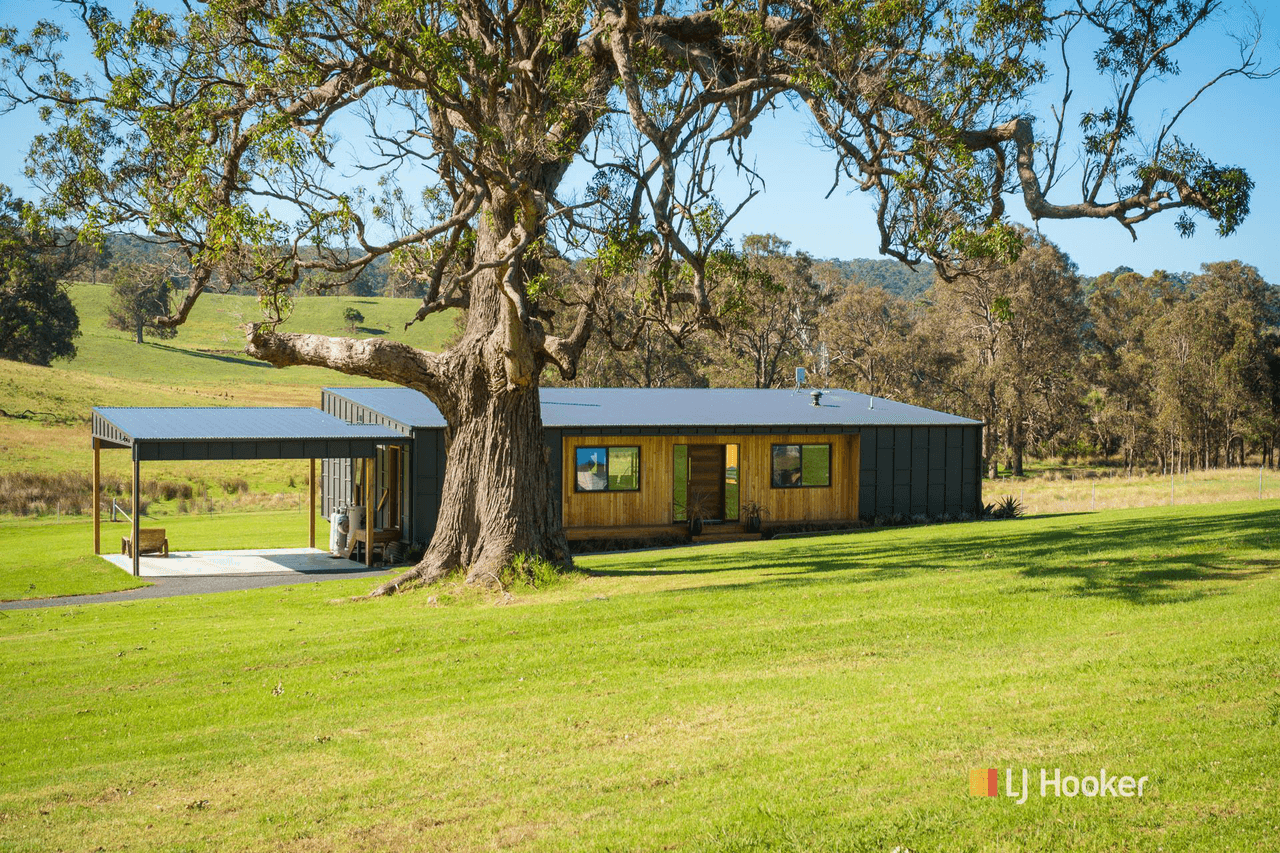 18 Wheeler Avenue, TATHRA, NSW 2550