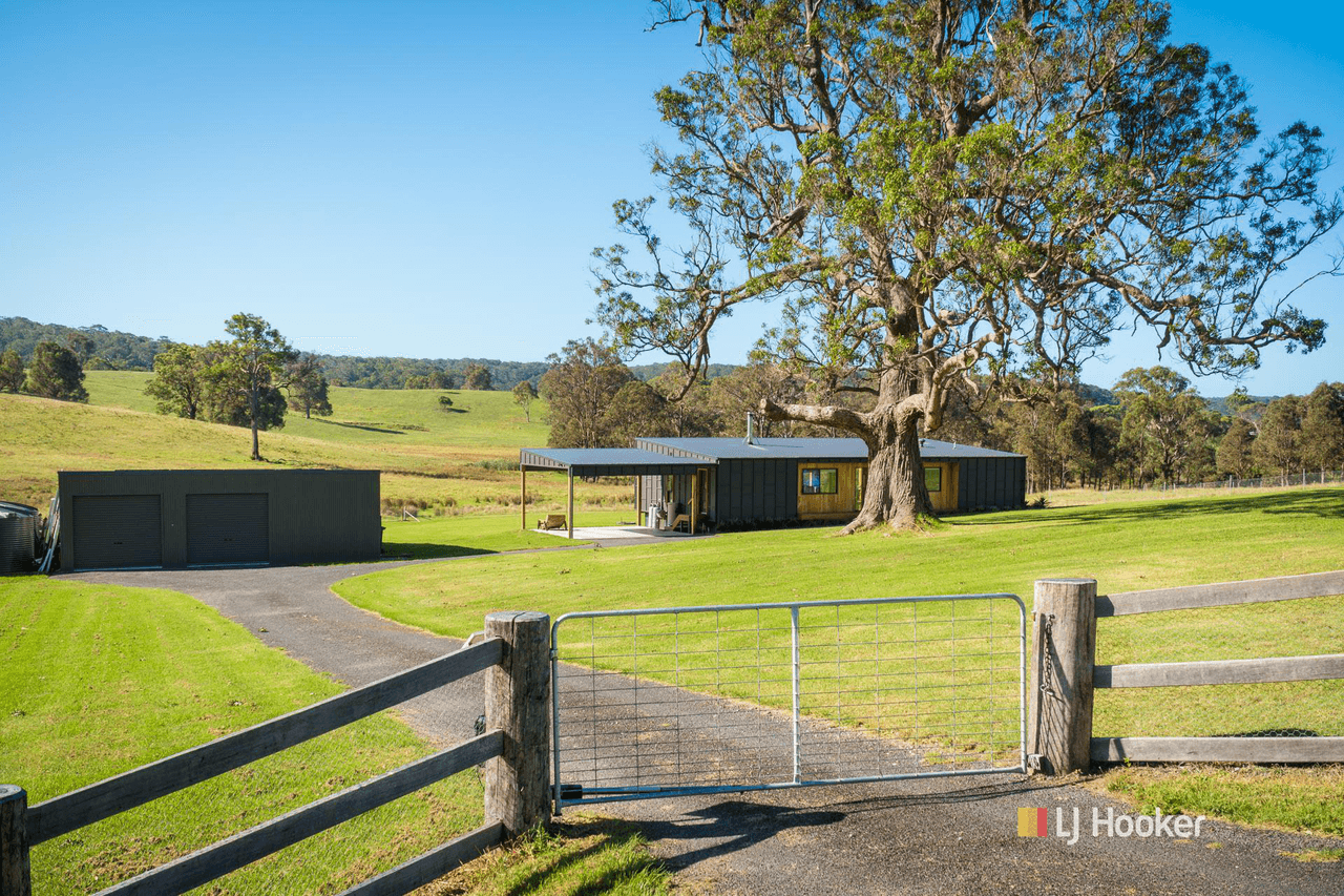 18 Wheeler Avenue, TATHRA, NSW 2550