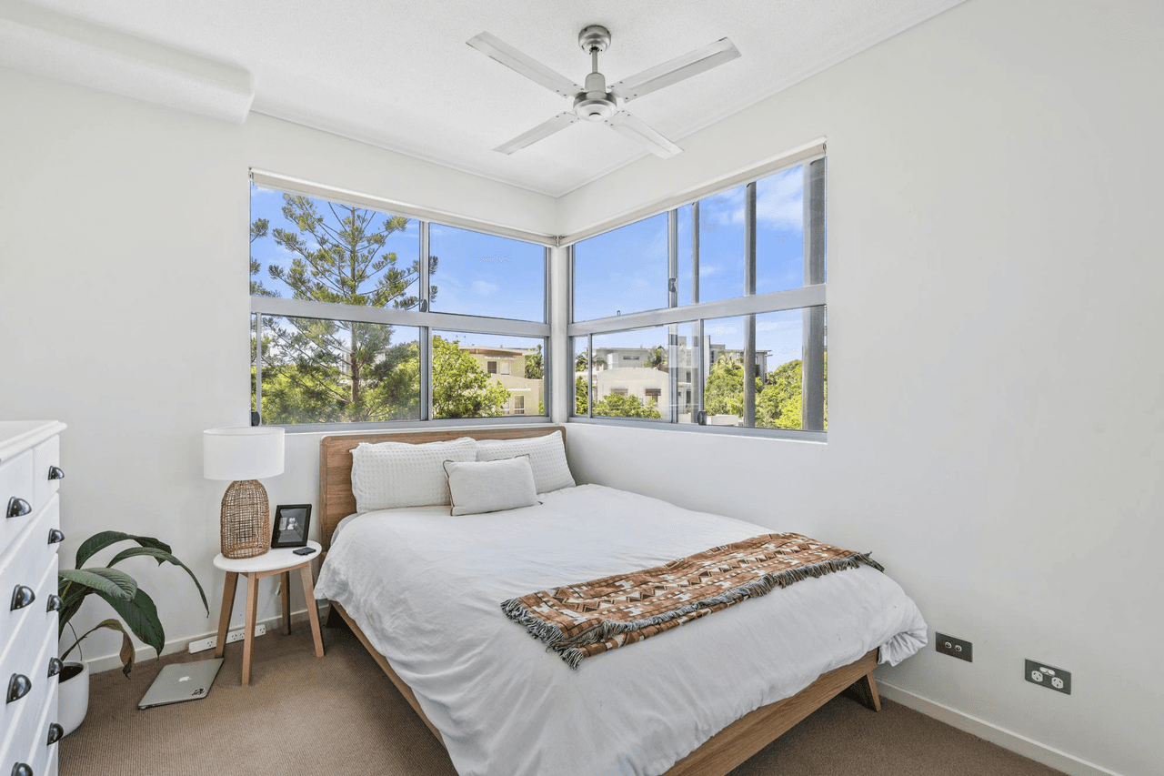 206/60 Riverwalk Avenue, ROBINA, QLD 4226