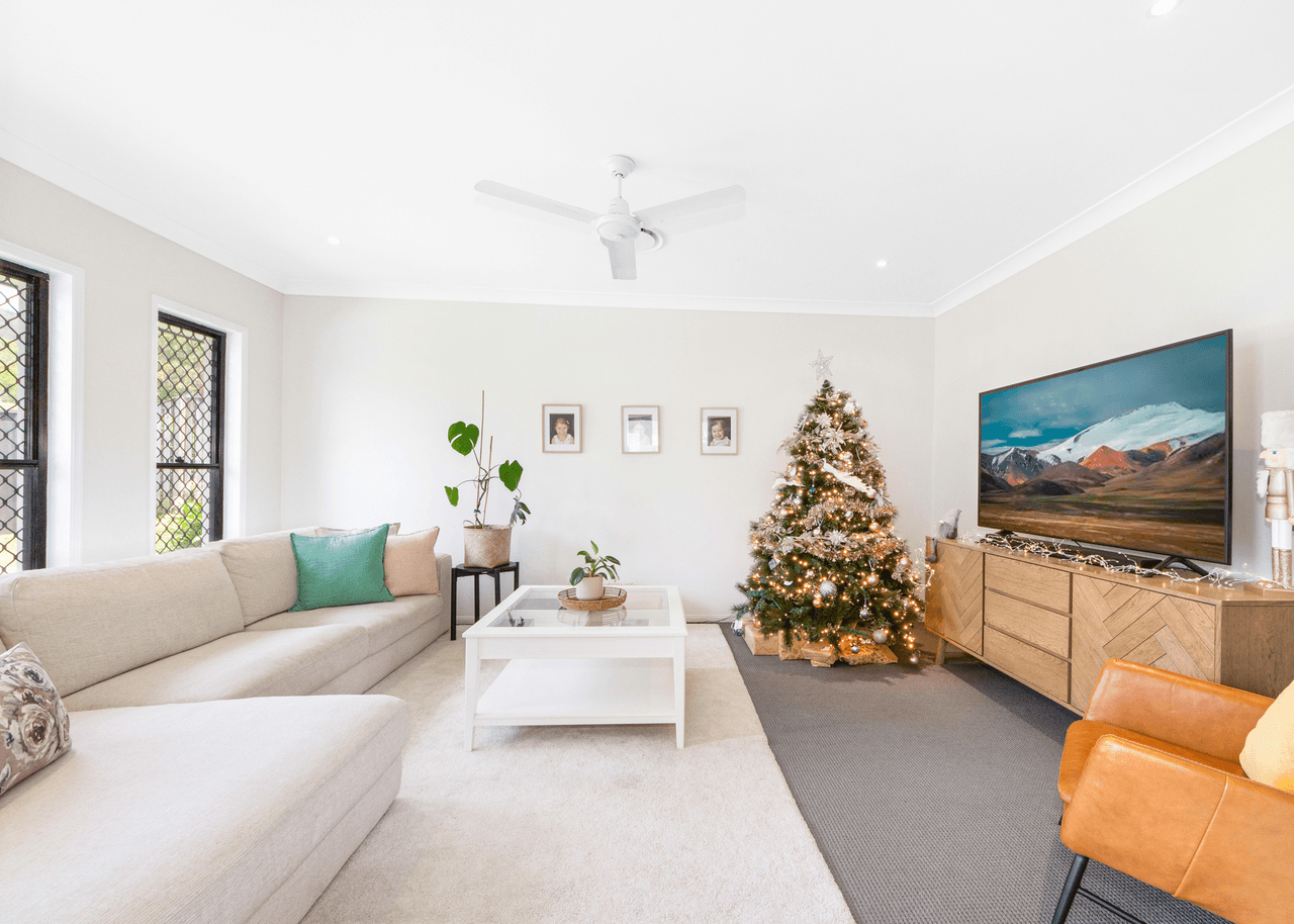 5 Garawarra Crescent, UPPER COOMERA, QLD 4209