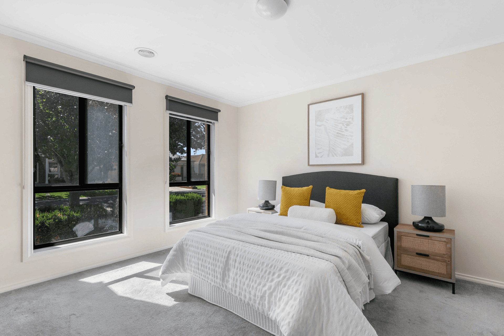 4 Stoke Heath Way, Caroline Springs, VIC 3023