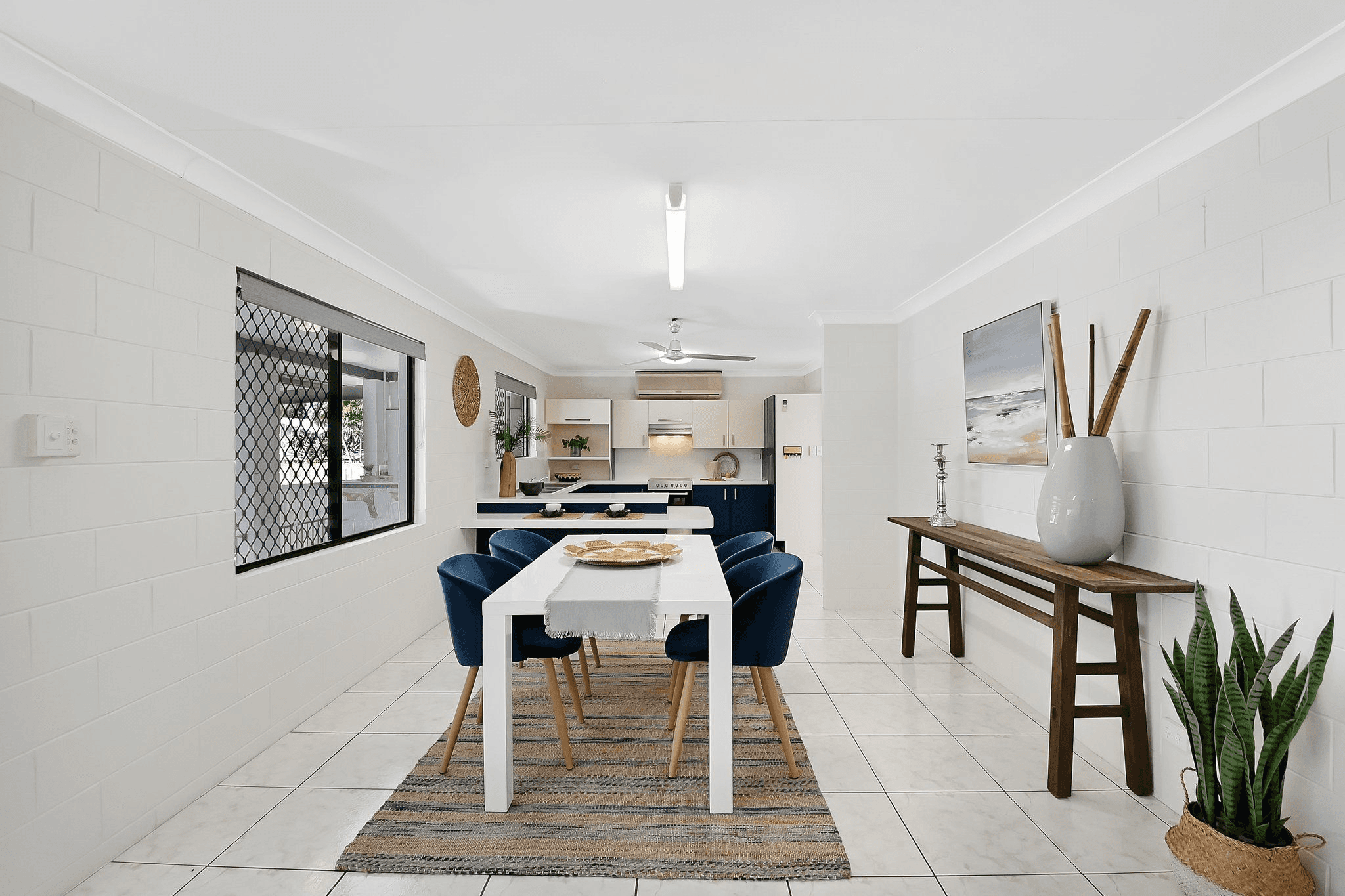 33 HARGREAVES STREET, WULGURU, QLD 4811
