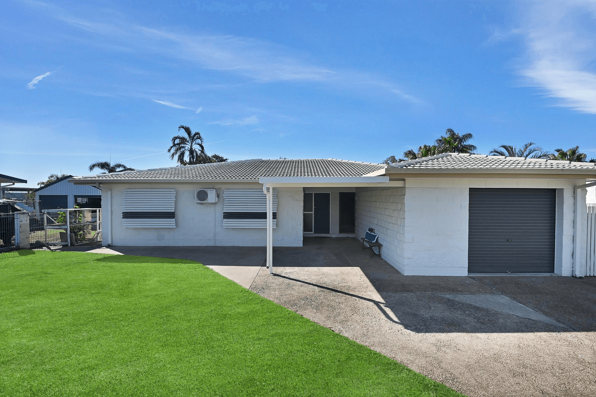 33 HARGREAVES STREET, WULGURU, QLD 4811