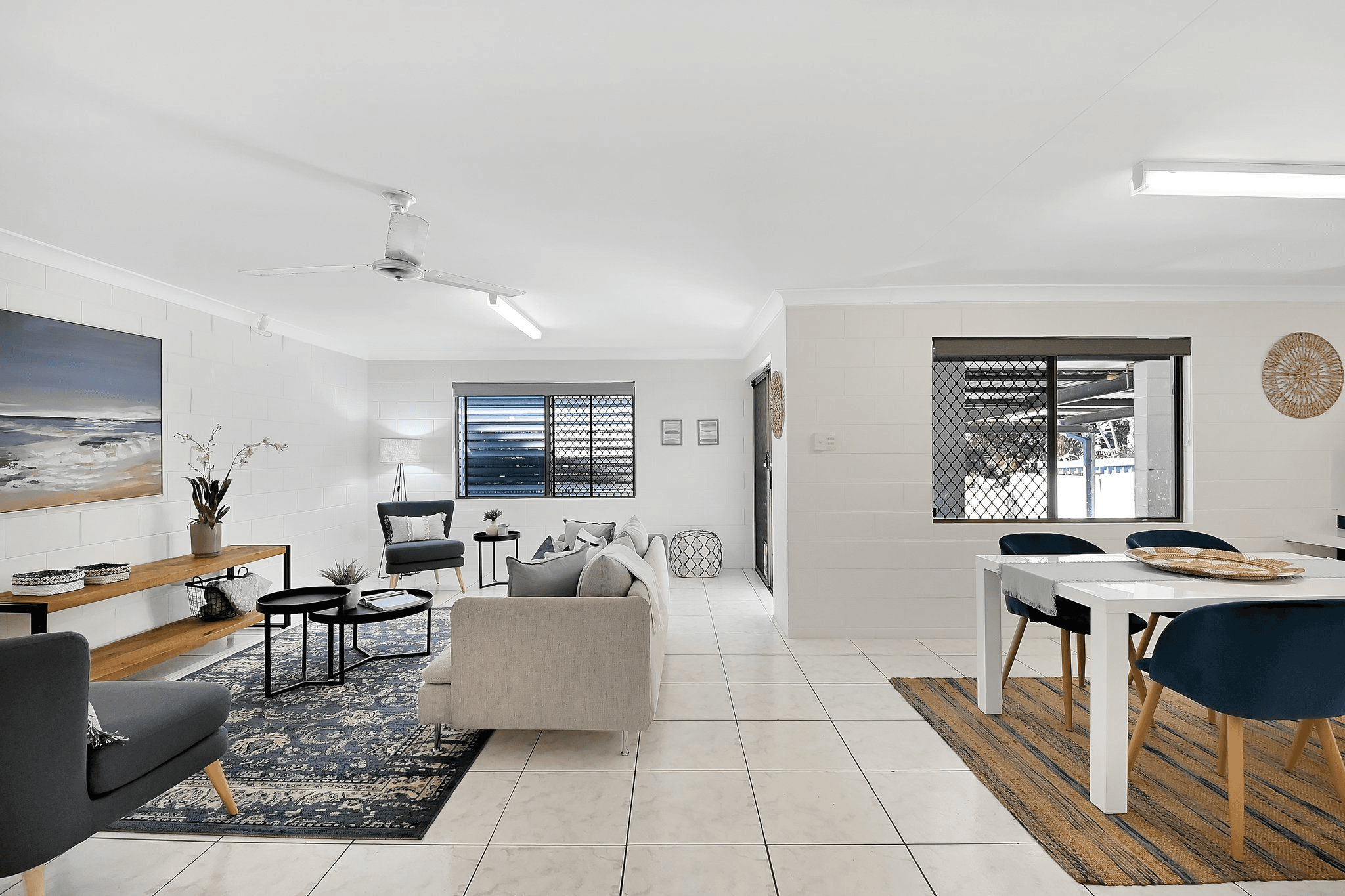 33 HARGREAVES STREET, WULGURU, QLD 4811