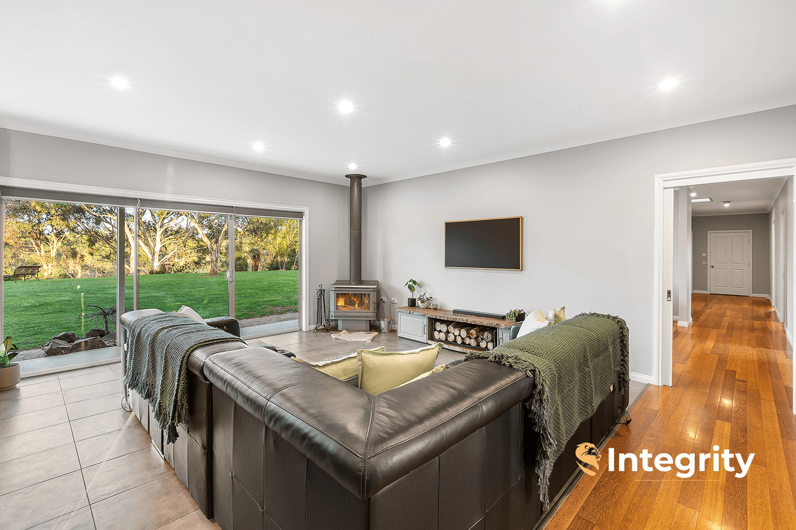 60 Edward Staff Drive, Kinglake, VIC 3763