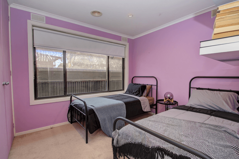 17 Punt Road, COBRAM, VIC 3644