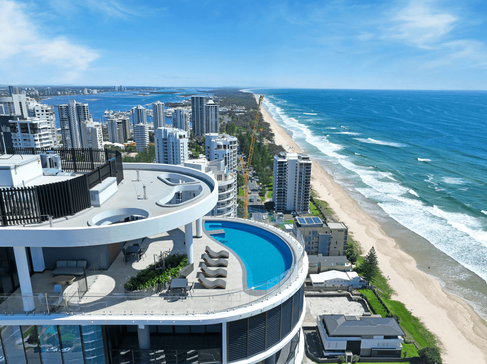 1702/3552 Main Beach Parade, MAIN BEACH, QLD 4217