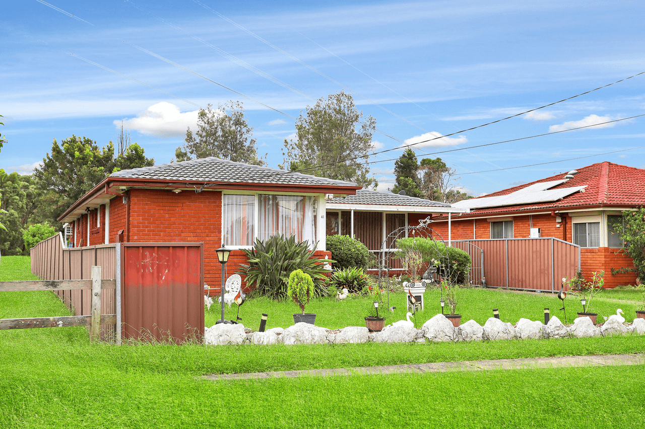 41 Tucks Road, Toongabbie, NSW 2146