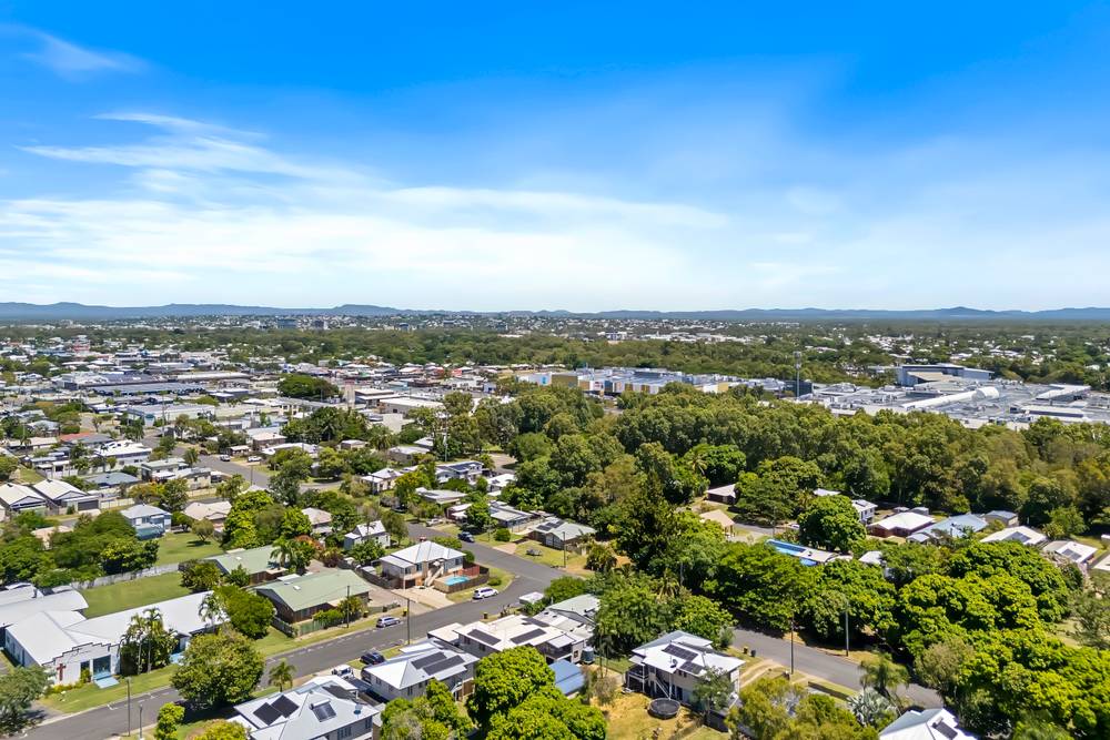 77 Thorn Street, BERSERKER, QLD 4701
