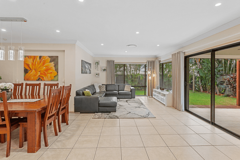 4 Helidon Gr, Ormeau, QLD 4208