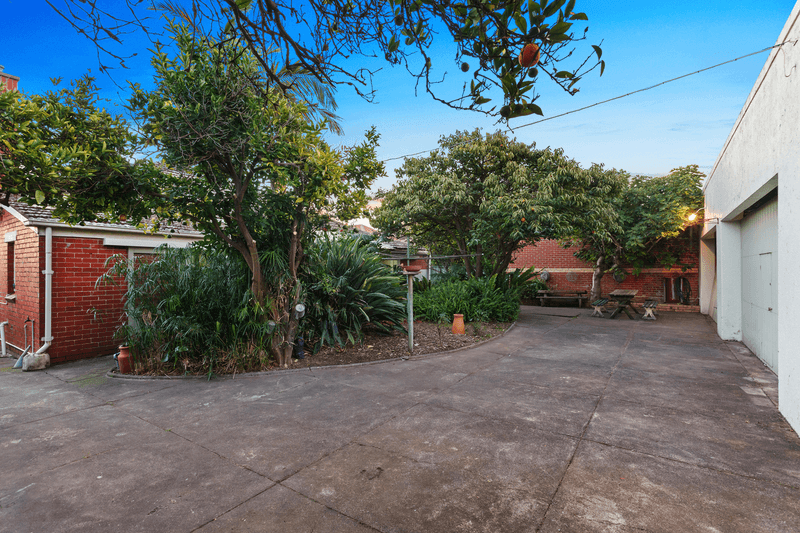 14-16 Palmerston Grove, OAKLEIGH, VIC 3166