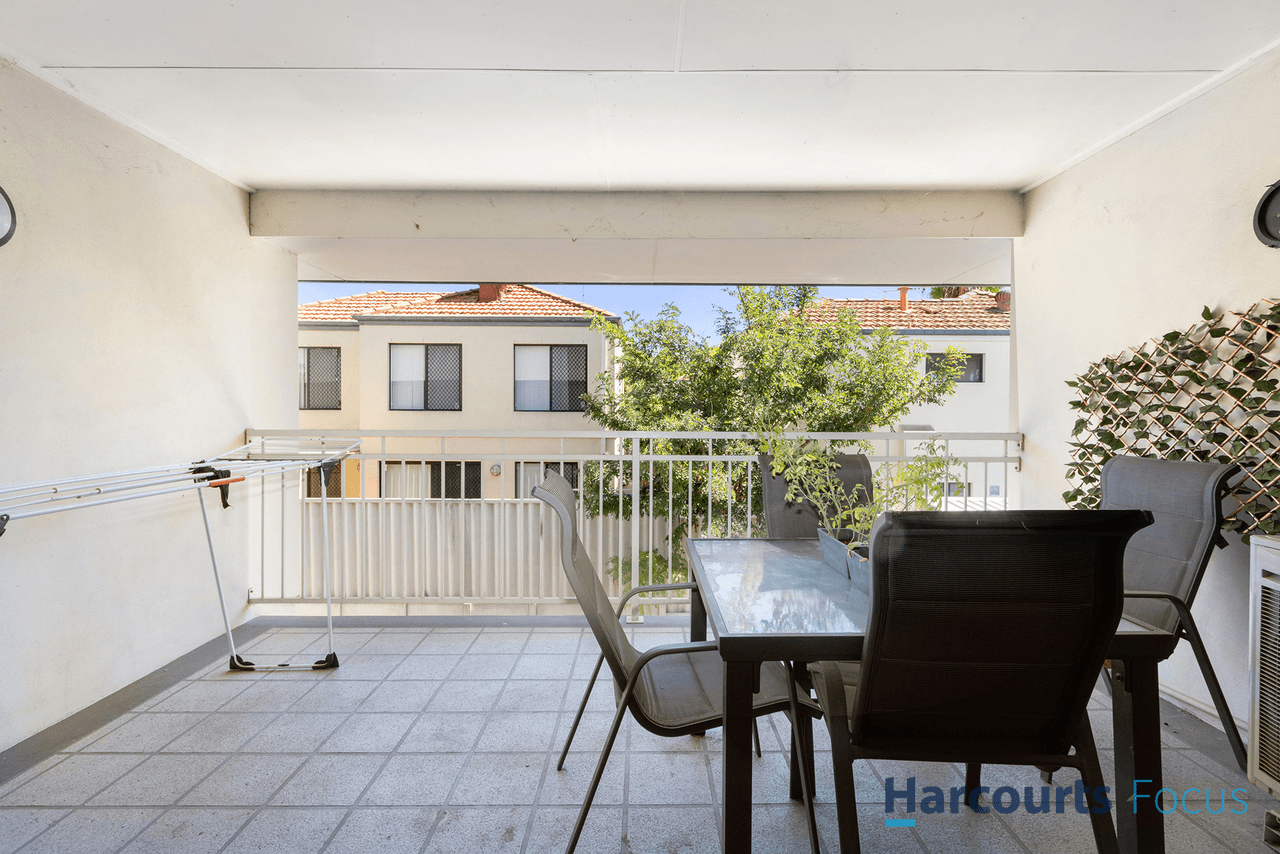 24/27 Burton Street, BENTLEY, WA 6102