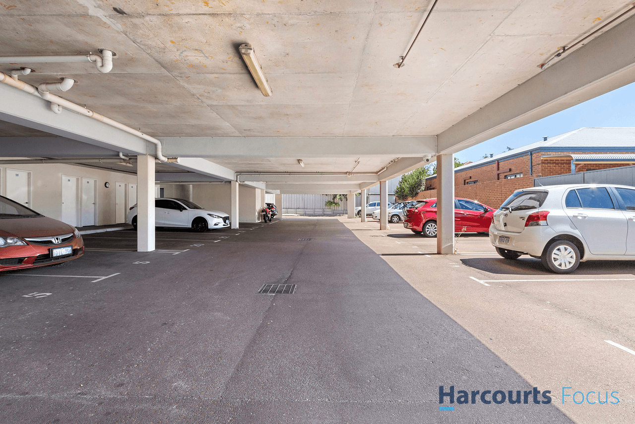 24/27 Burton Street, BENTLEY, WA 6102