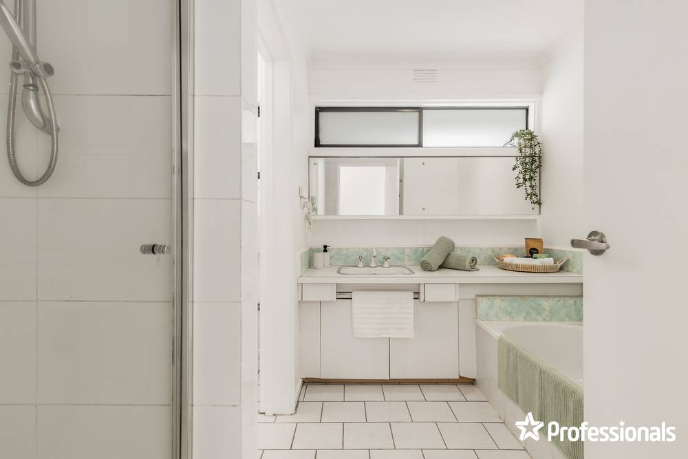 1/9 Berkley Street, Wantirna South, VIC 3152