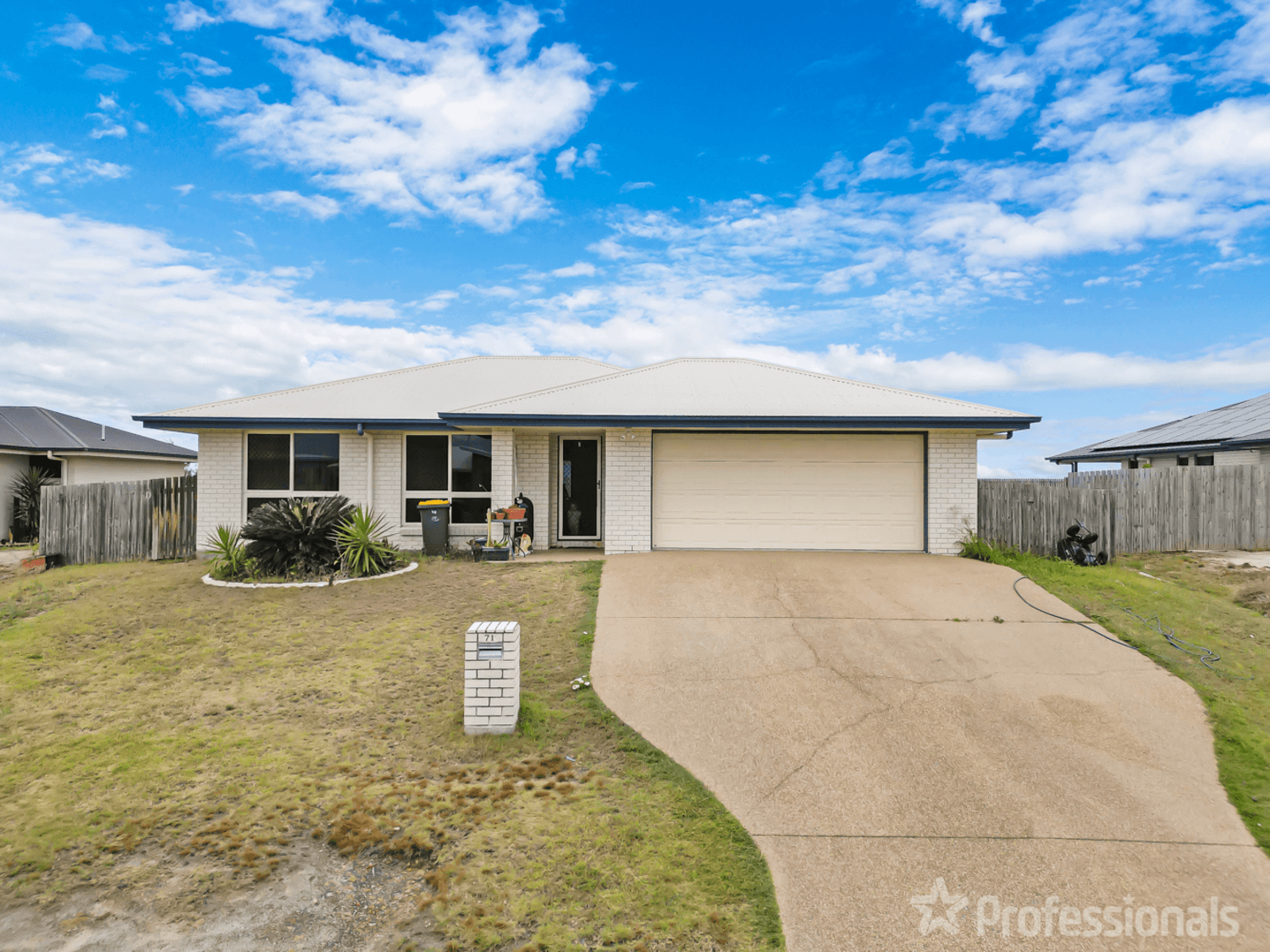 71 Amalfi Drive, Zilzie, QLD 4710