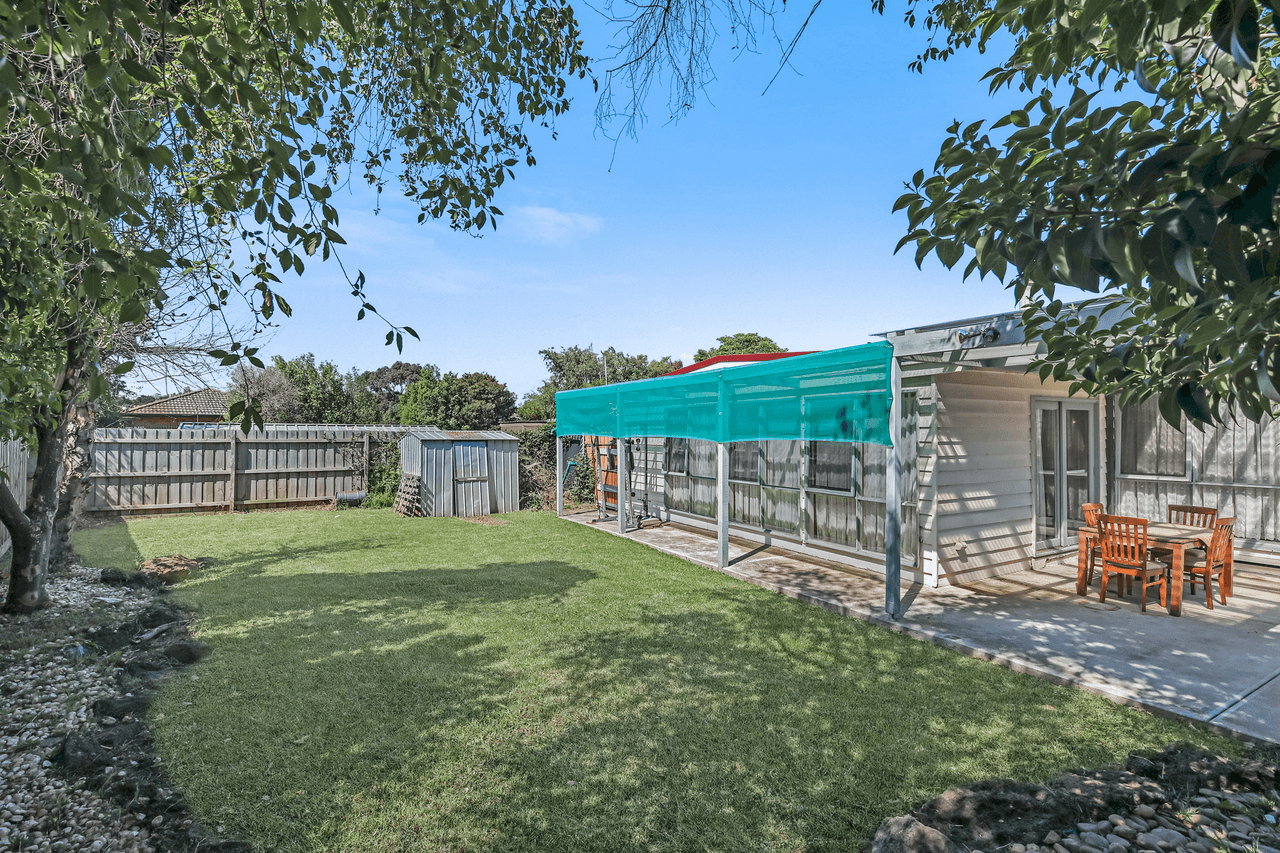 26 Woodlands Crescent, NARRE WARREN, VIC 3805