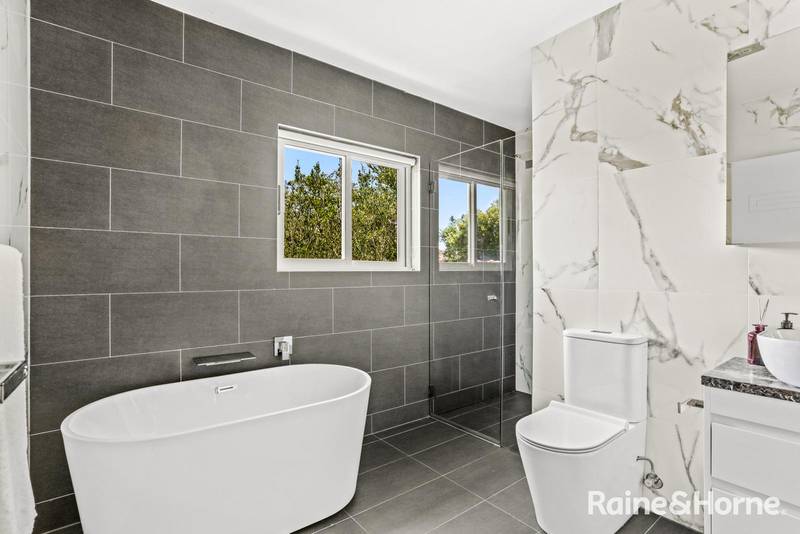 21b Onslow Street, CANTERBURY, NSW 2193