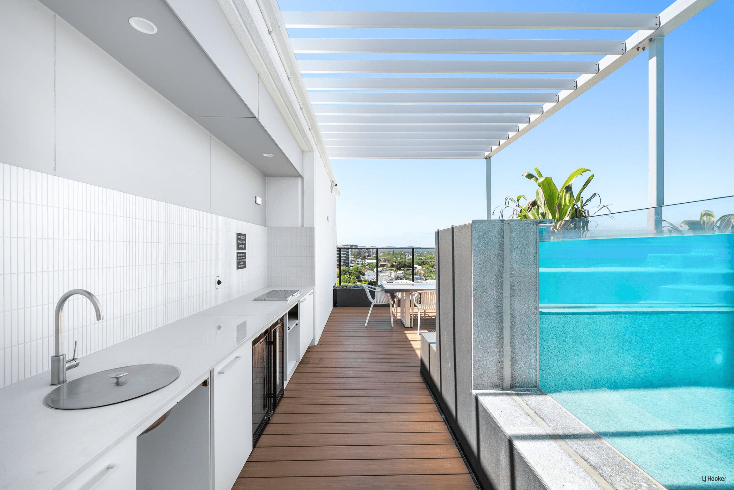 802/14-18 Twenty Eighth Avenue, Palm Beach, QLD 4221