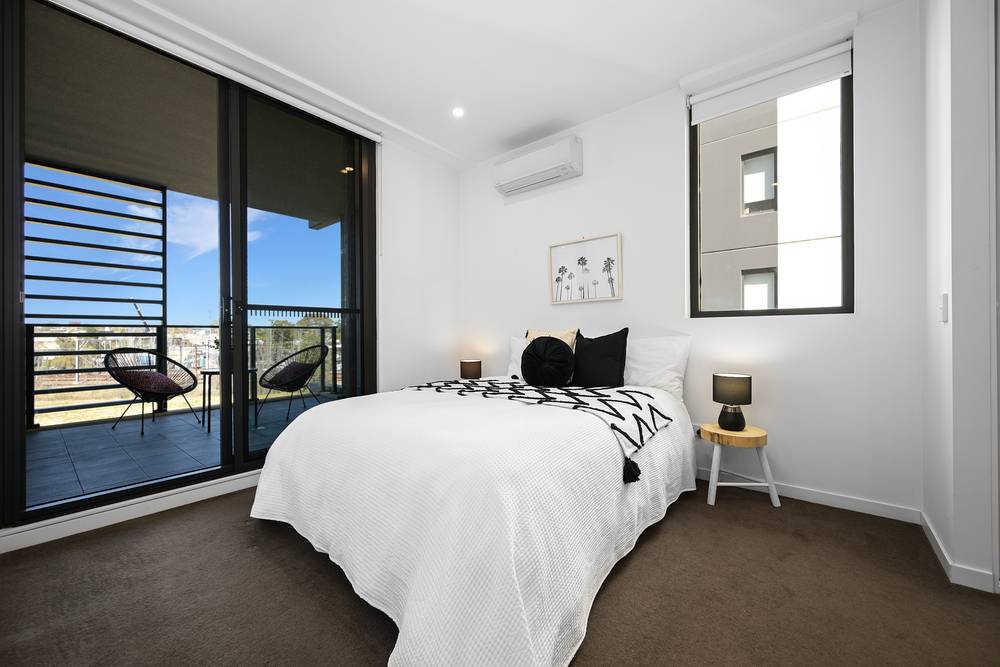 602/81B Lord Sheffield Circuit, Penrith, NSW 2750
